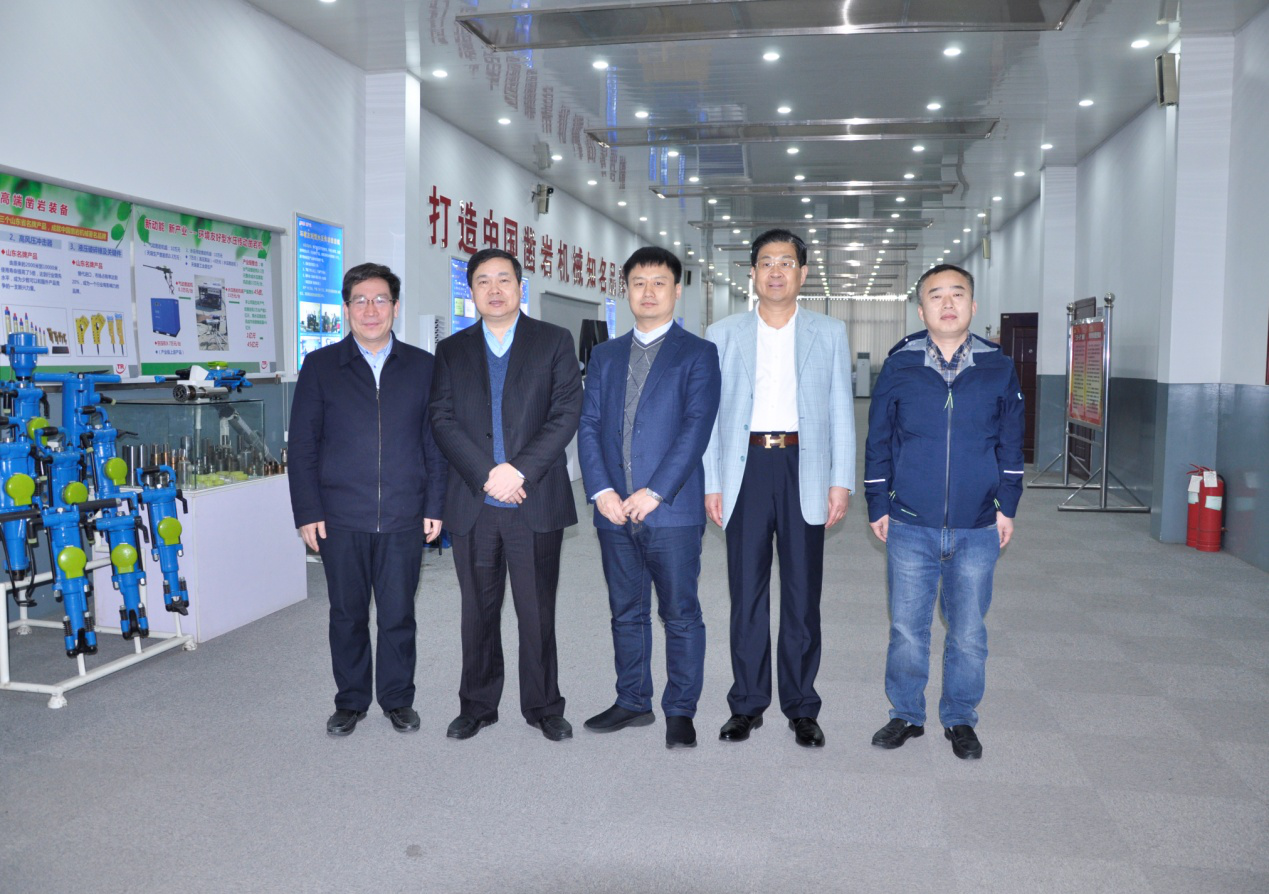 磁悬浮鼓风机 磁悬浮鼓风机